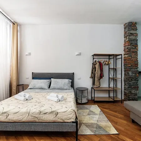 Casa Del Cortiletto Apartamento Como
