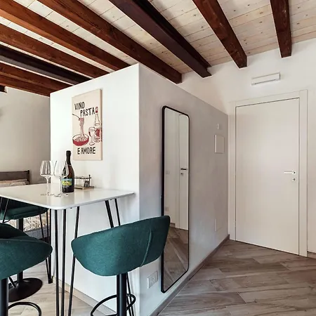 公寓 Casa Del Cortiletto 科莫